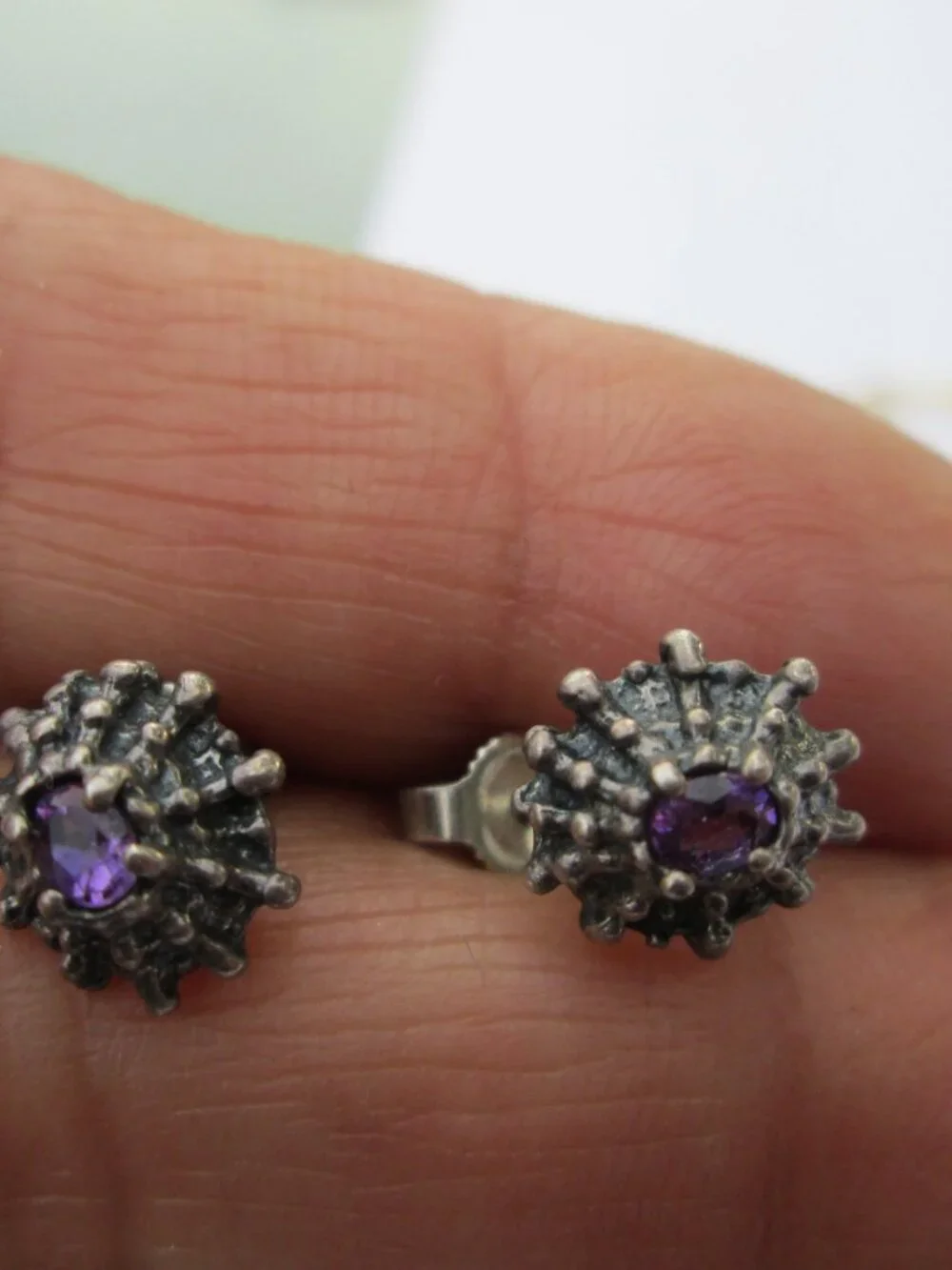 James Avery Amethyst stud sterling earrings rare firm price 60.00 - Picture 2 of 7